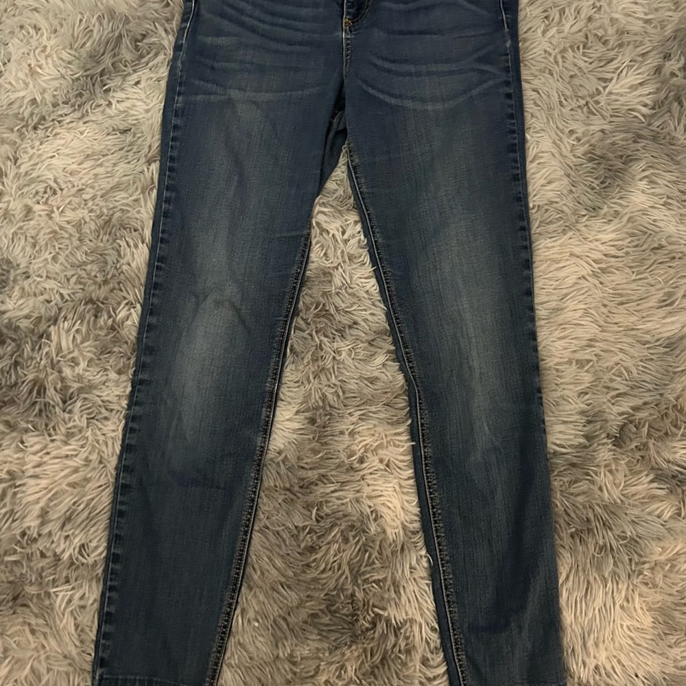 Classic Denim Skinny Jeans for Women